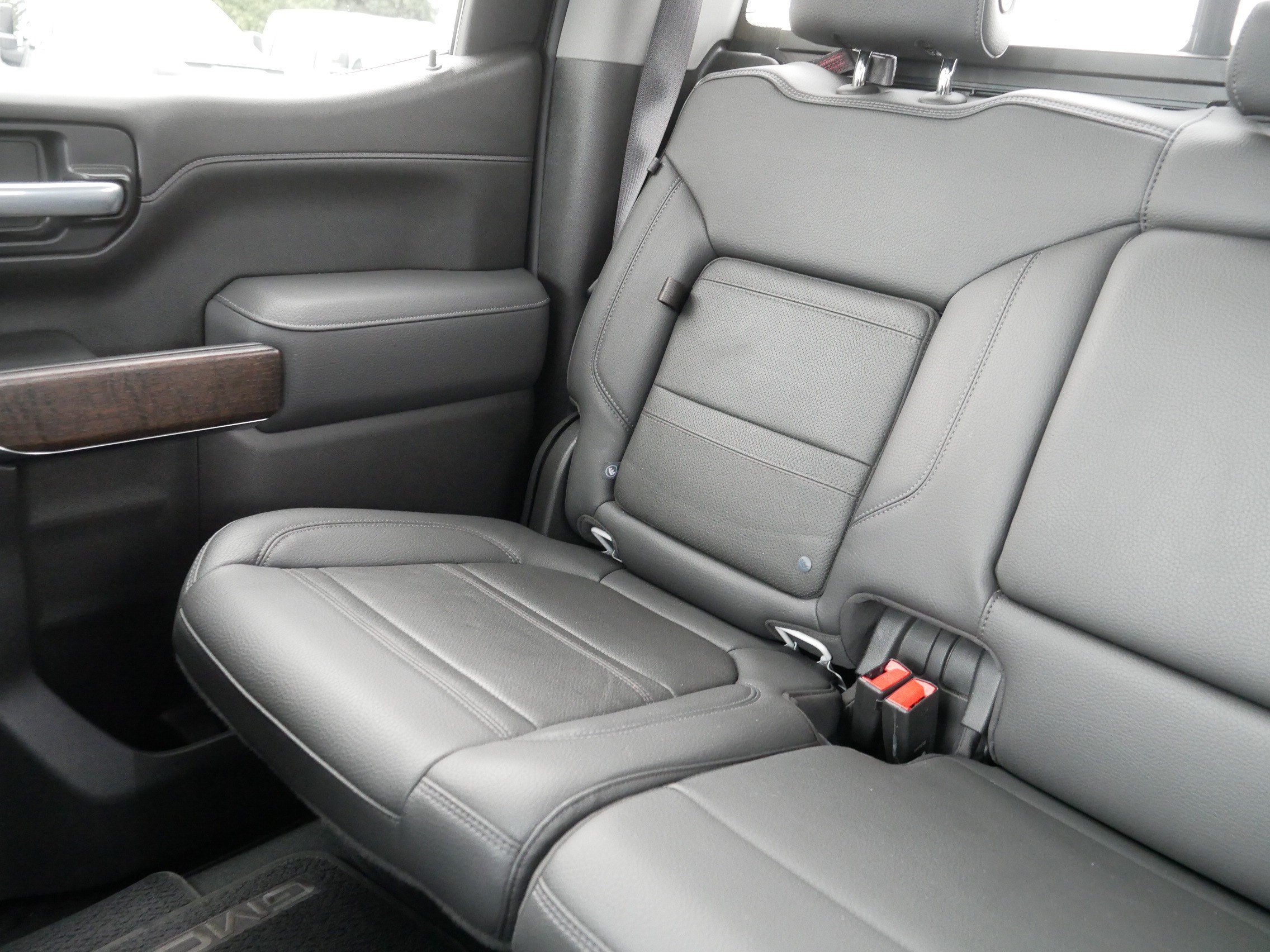 Used 2021 GMC Sierra 1500 Denali w/ Denali Ultimate Package AWD/4WD image 12