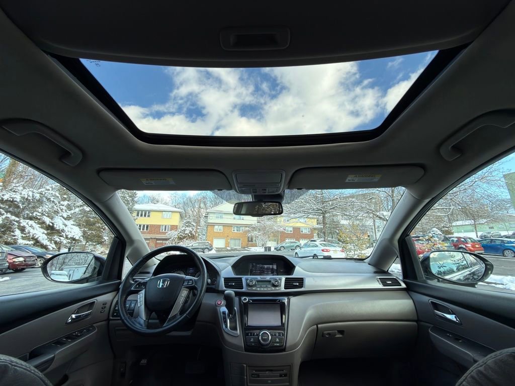 Used 2014 Honda Odyssey Touring image 29