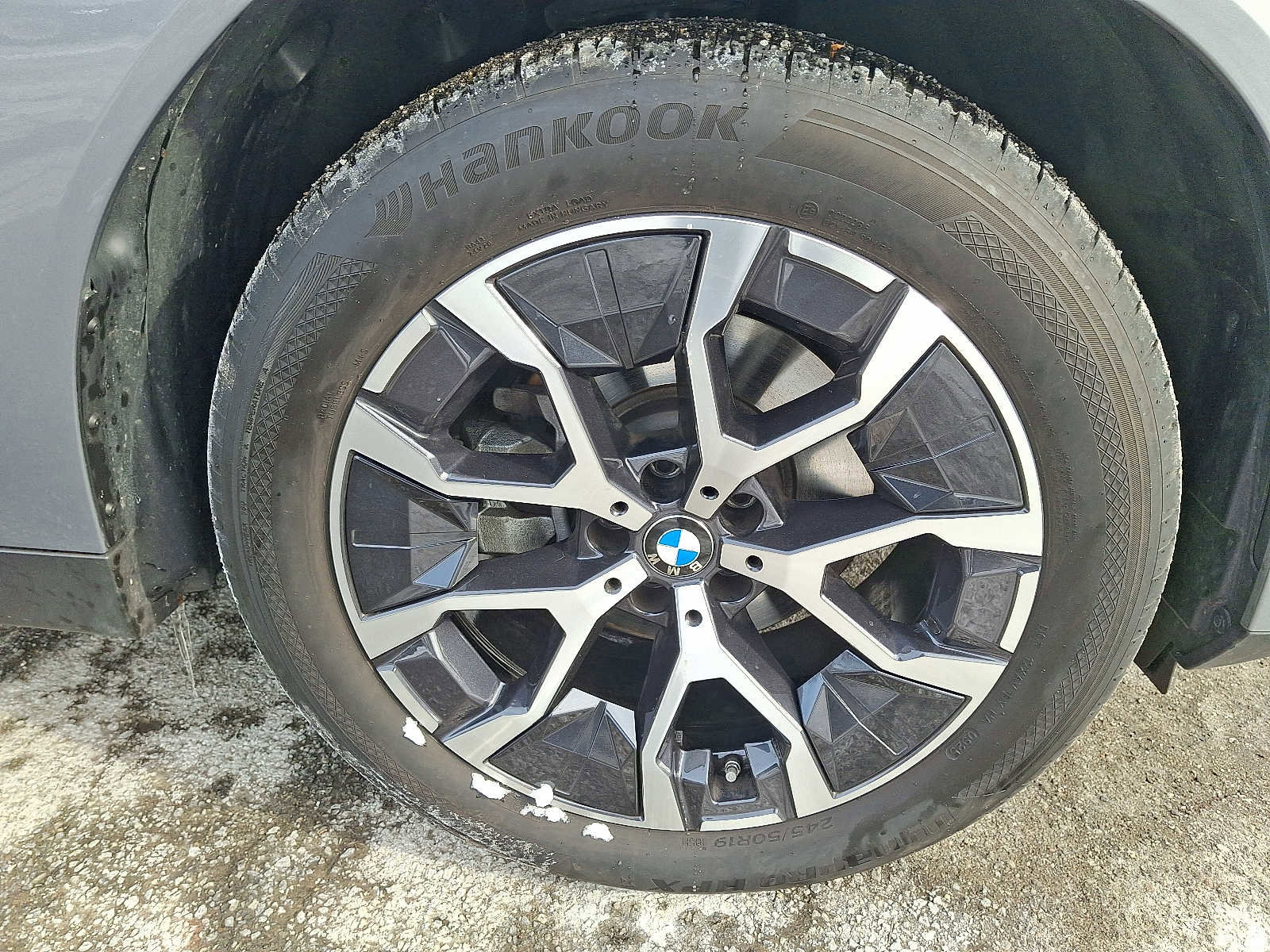 Used 2025 BMW X3 xDrive30i w/ Premium Package image 8