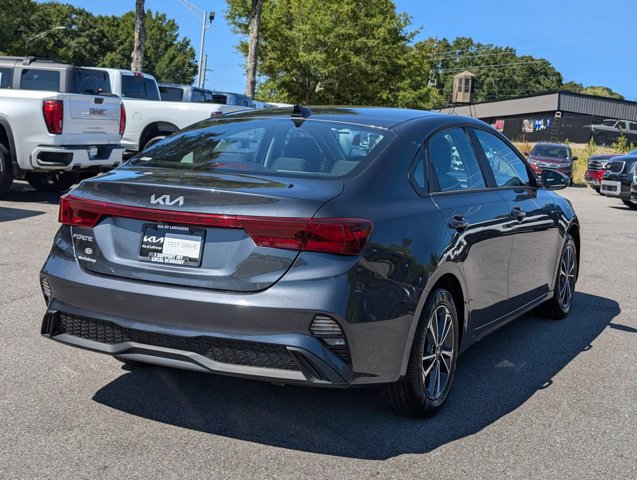 Used 2024 Kia Forte LXS w/ LXS Technology Package FWD image 6