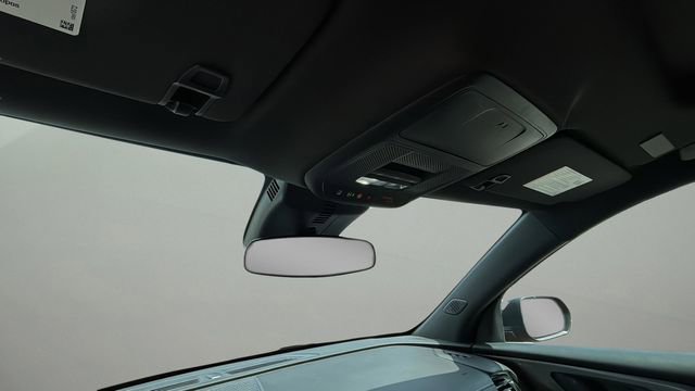 Used 2024 Chevrolet Traverse LT w/ Enhanced Driving Package FWD image 26