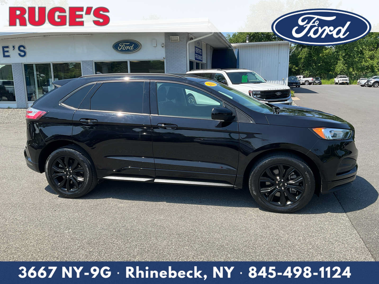 Used 2022 Ford Edge SE w/ Black Appearance Package AWD/4WD image 2