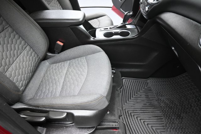 Used 2019 Chevrolet Equinox LT FWD image 32