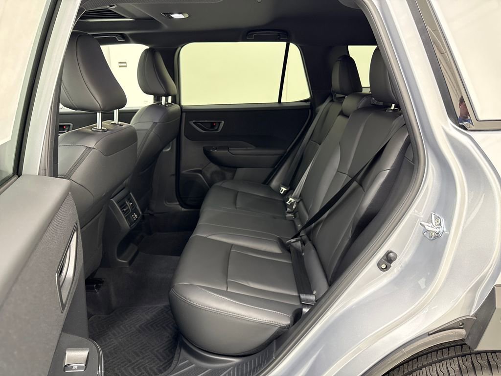 Used 2026 Subaru Outback Premium AWD/4WD image 25