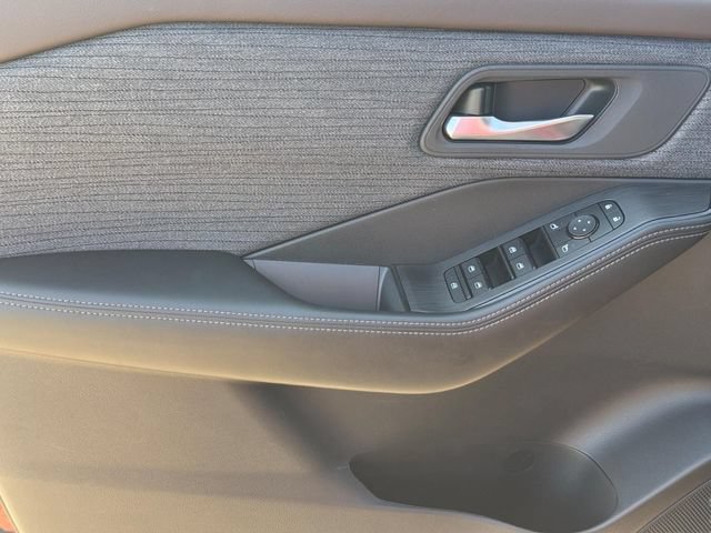 Certified 2023 Nissan Rogue SV AWD/4WD image 22