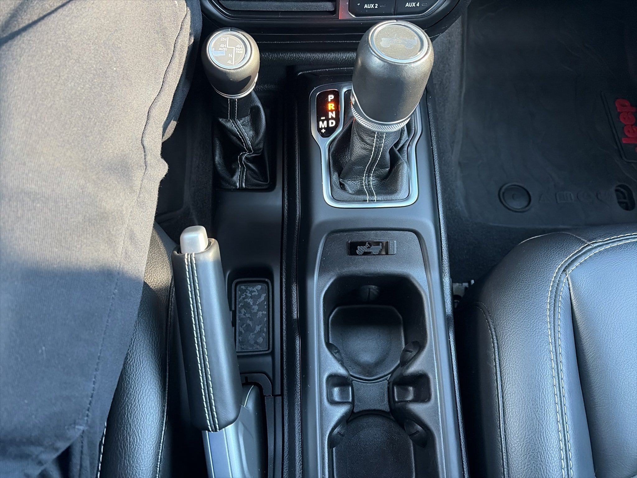 Used 2021 Jeep Wrangler Unlimited Sahara AWD/4WD image 10