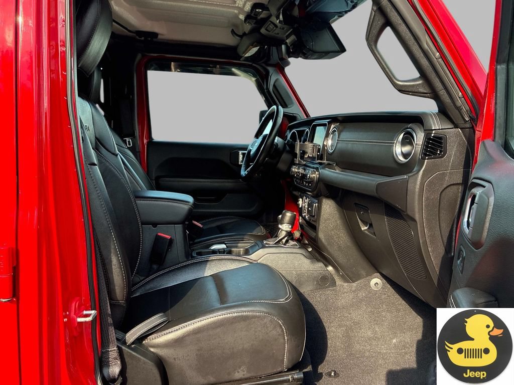 Used 2021 Jeep Wrangler Unlimited Sahara w/ Cold Weather Group AWD/4WD image 9