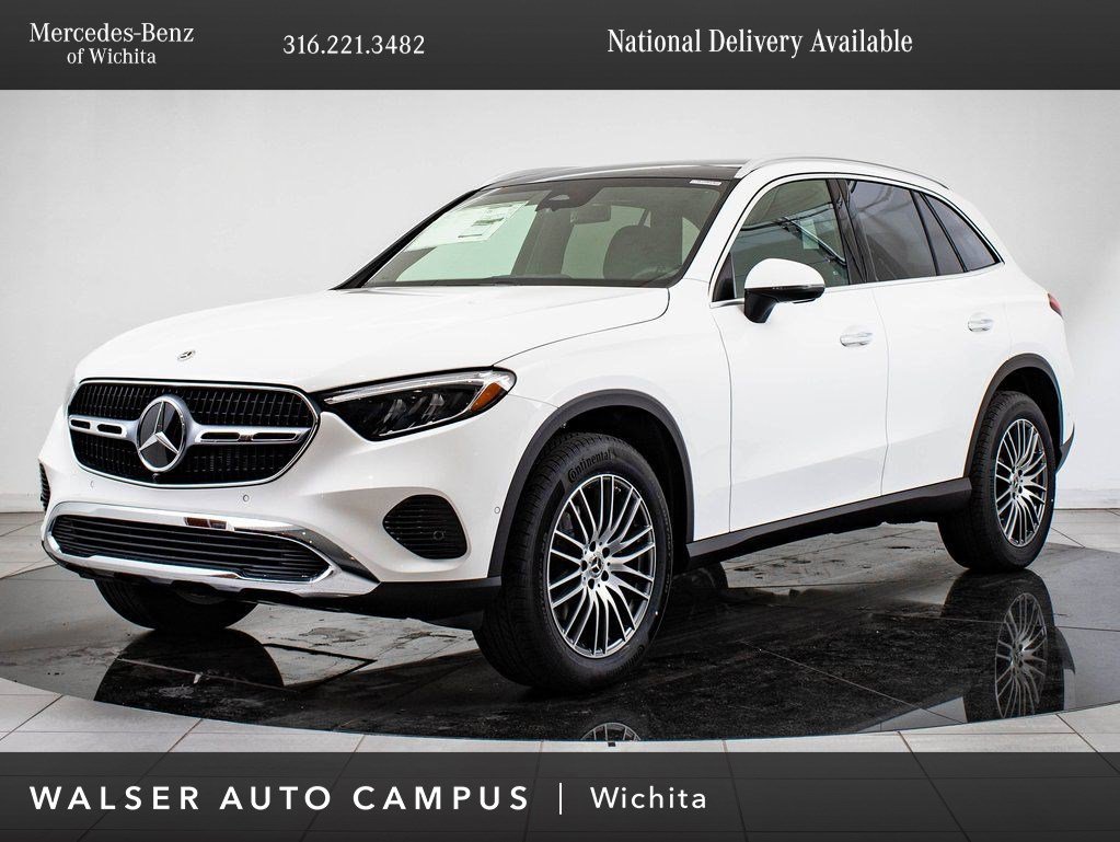 Used 2025 Mercedes-Benz GLC 300 4MATIC image 1
