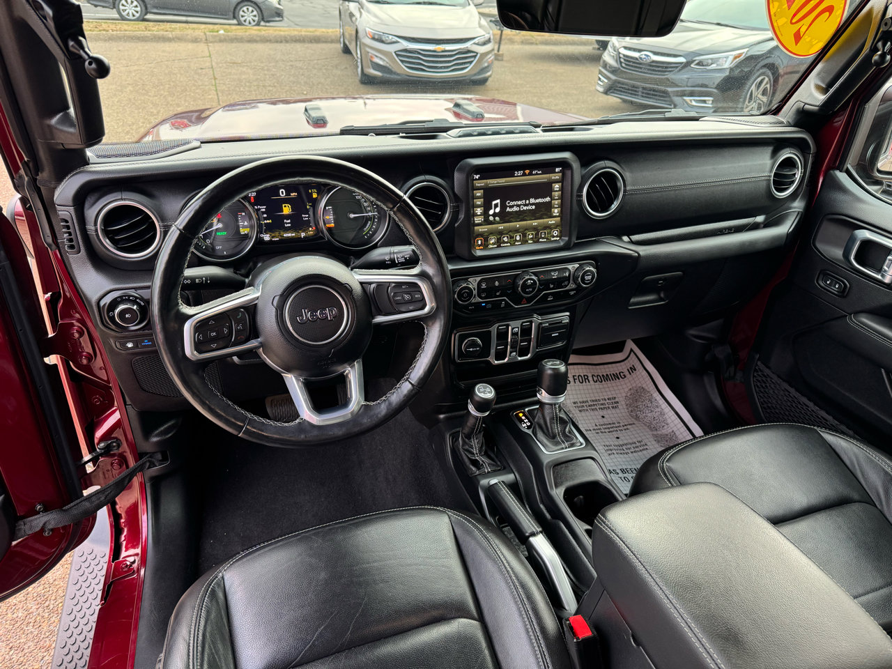 Used 2022 Jeep Wrangler Unlimited Sahara w/ Cold Weather Group image 19