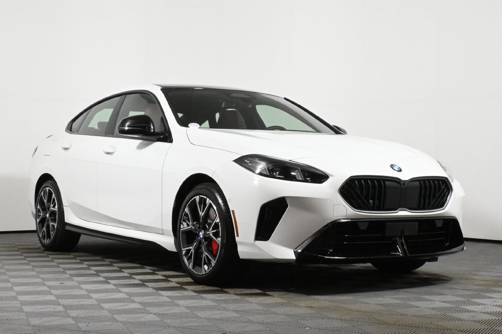 Used 2026 BMW 228i xDrive w/ Technology Package AWD/4WD image 9