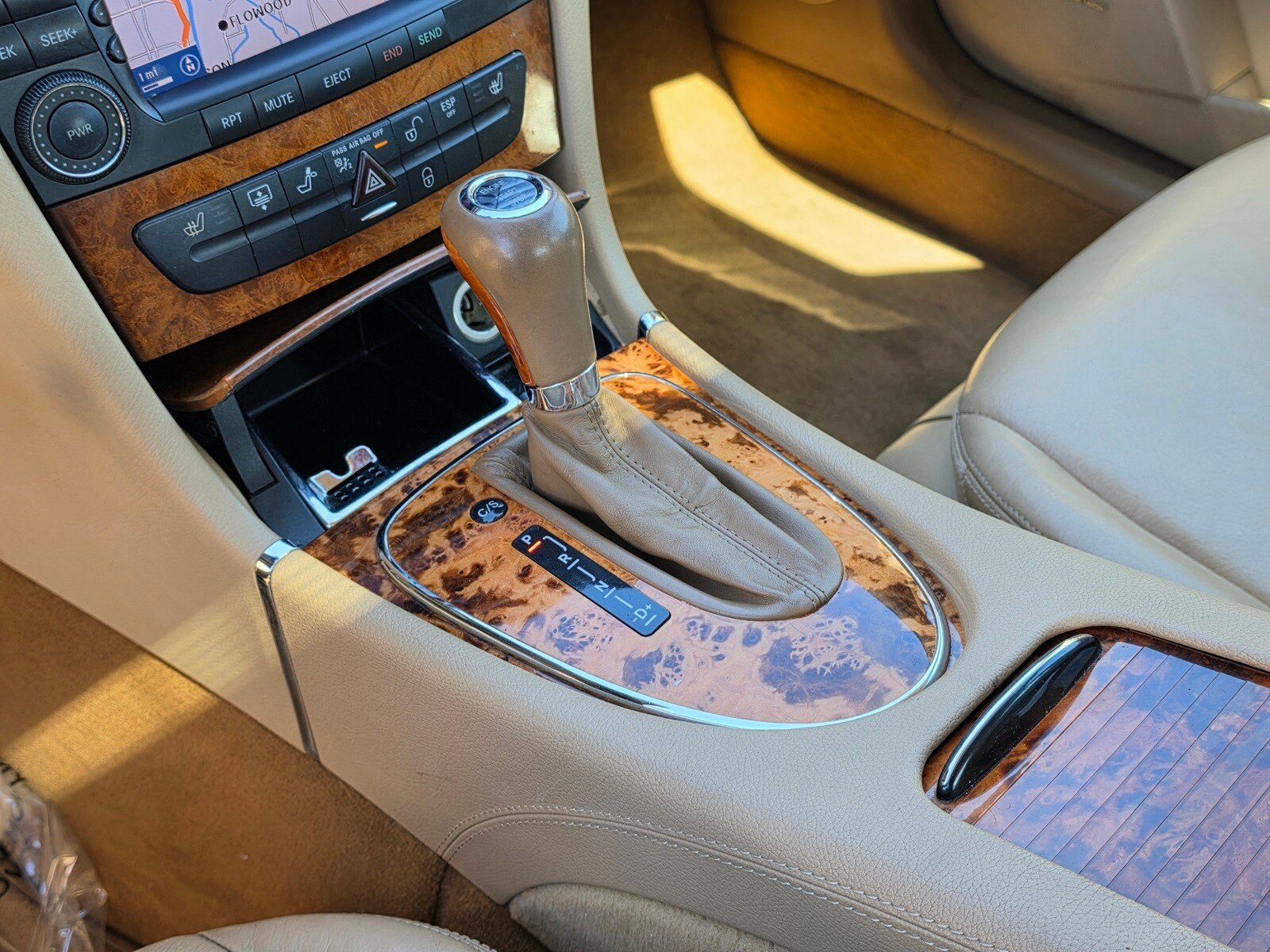 Used 2007 Mercedes-Benz E 320 BlueTEC Sedan image 20