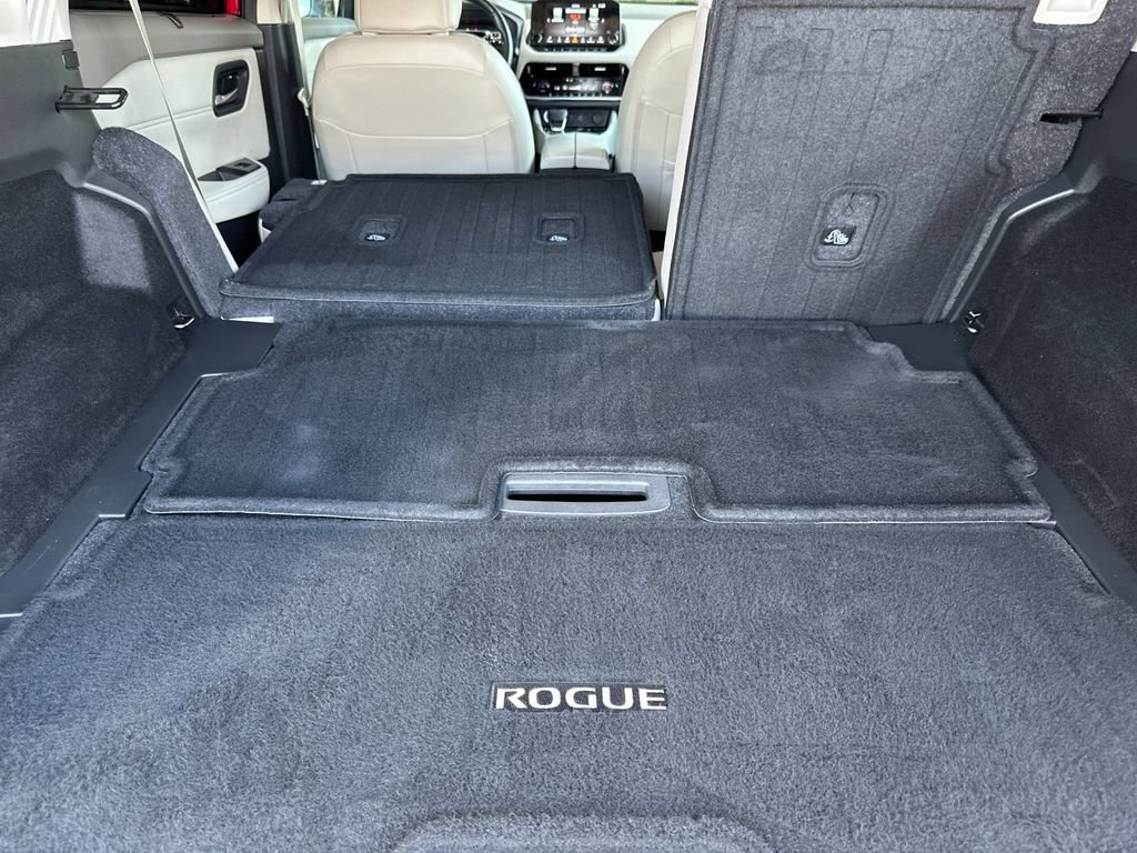 Used 2023 Nissan Rogue SL w/ SL Premium Package FWD image 14