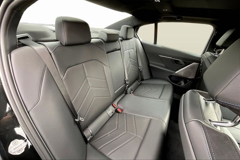 New 2026 BMW 550e xDrive AWD/4WD image 10