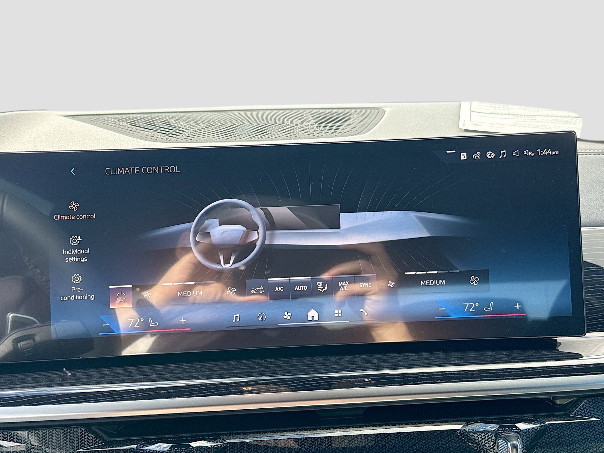 New 2026 BMW X5 sDrive40i w/ M Sport Package image 12