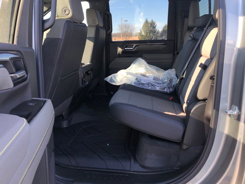 New 2026 Chevrolet Silverado 2500 ZR2 w/ LPO, Dark Essentials Package image 24