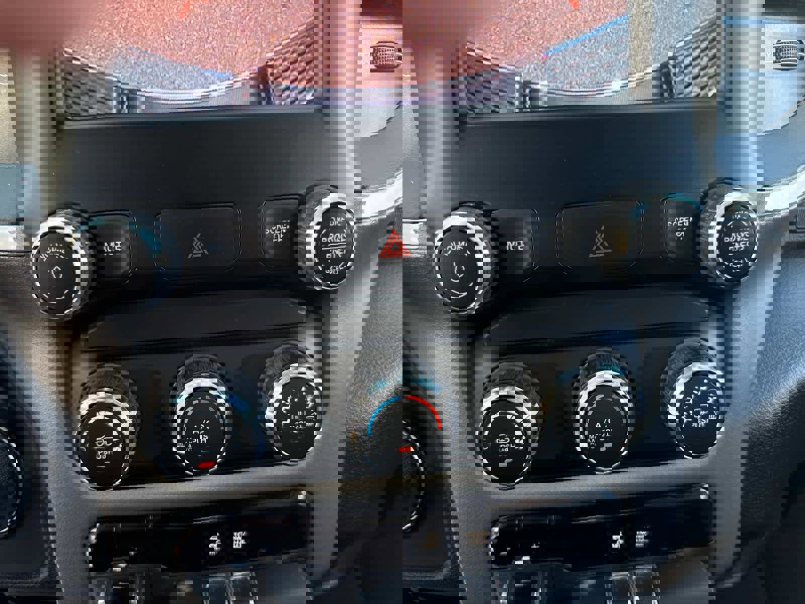 Used 2024 RAM 2500 Big Horn image 23