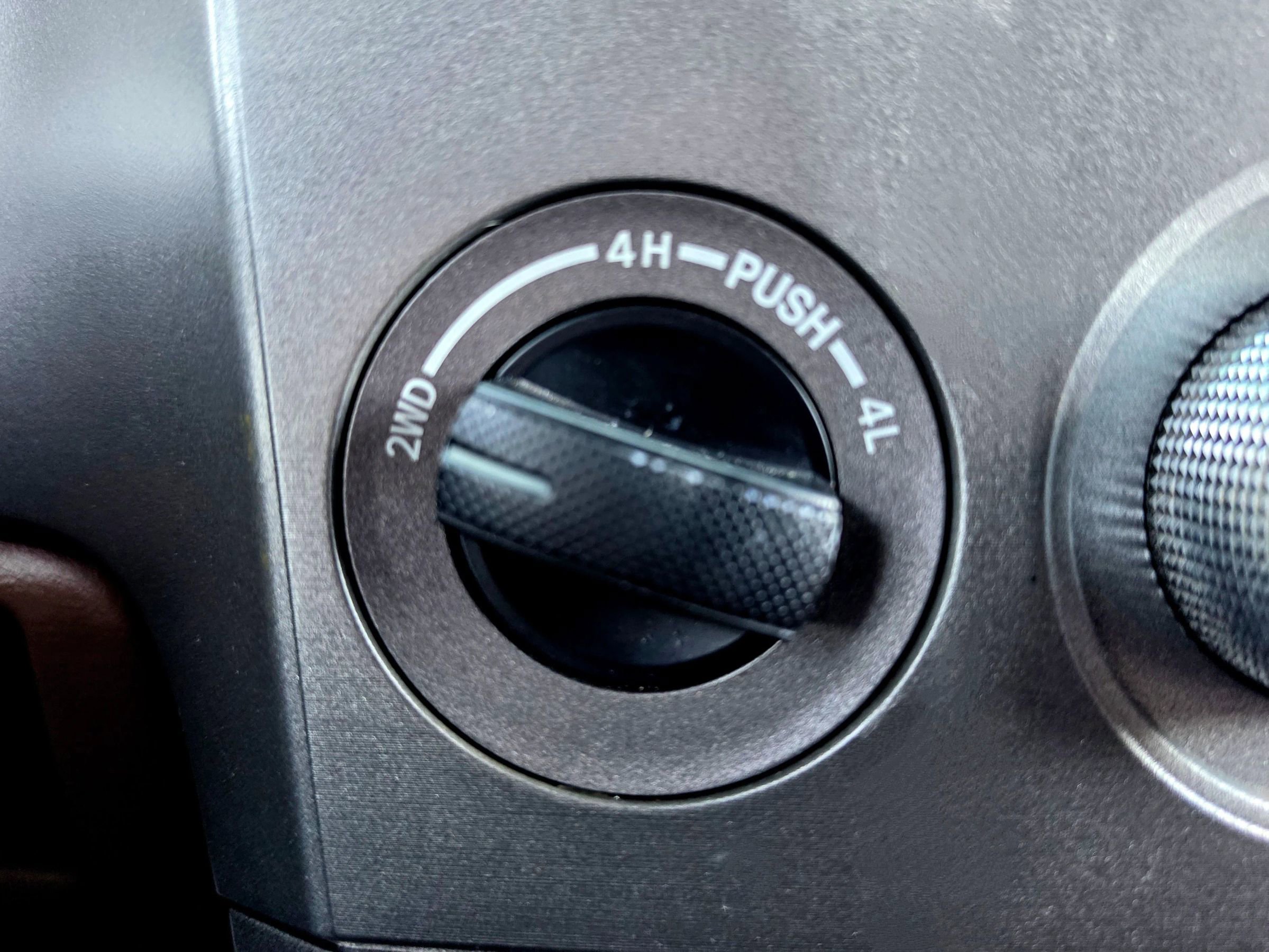 Used 2013 Toyota Sequoia Platinum image 35