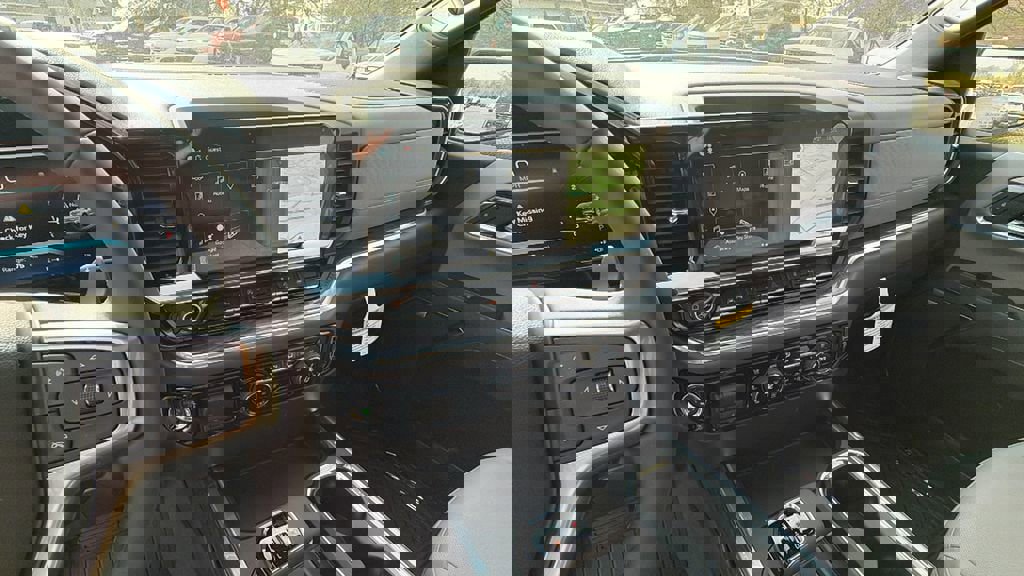 New 2026 Chevrolet Silverado 1500 LTZ image 25