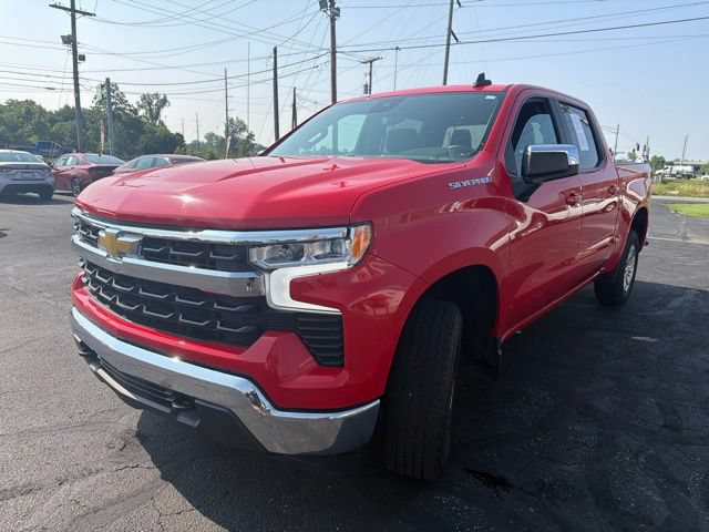 Used 2023 Chevrolet Silverado 1500 LT w/ Protection Package AWD/4WD image 3