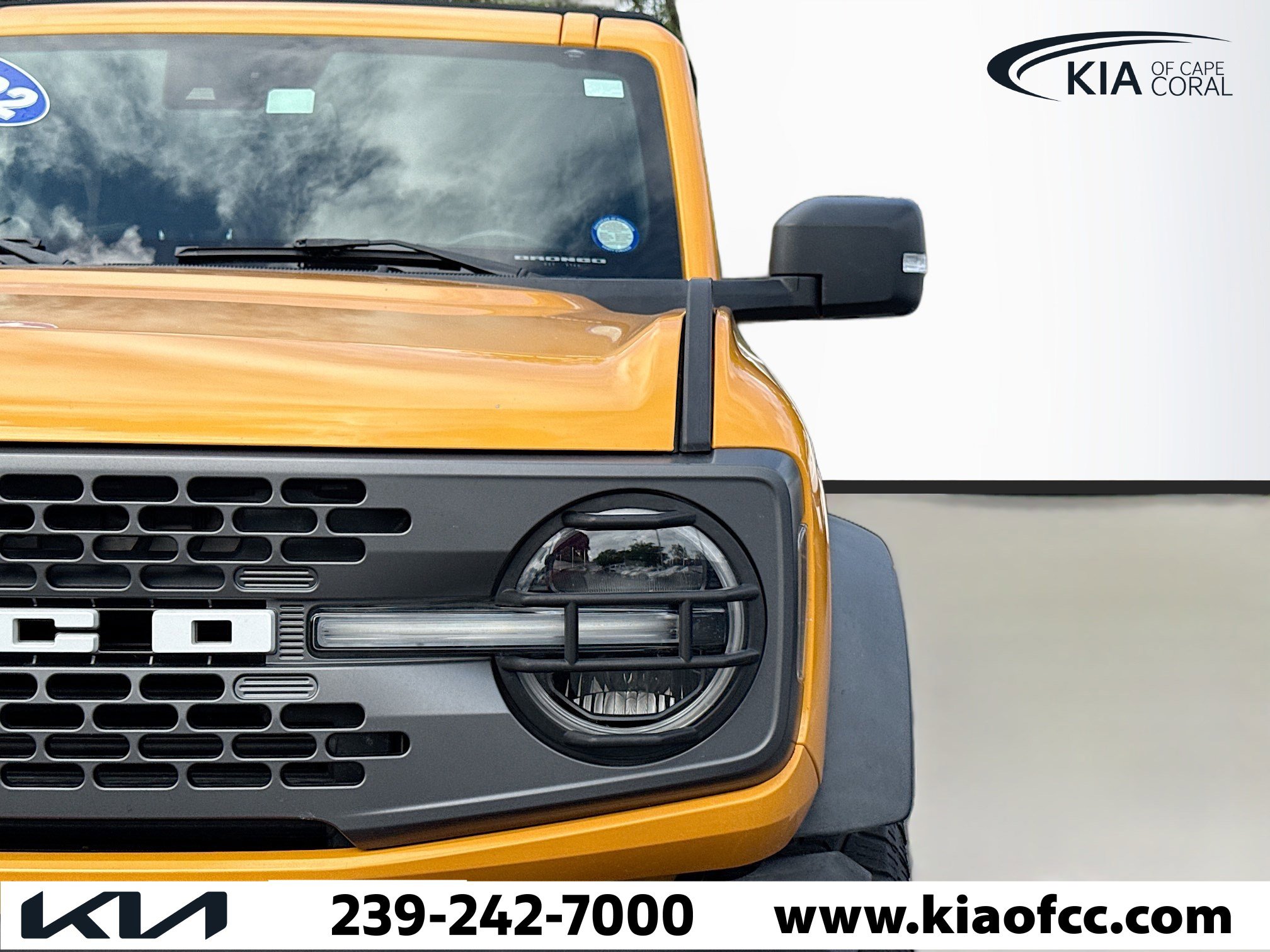 Used 2022 Ford Bronco Badlands image 9