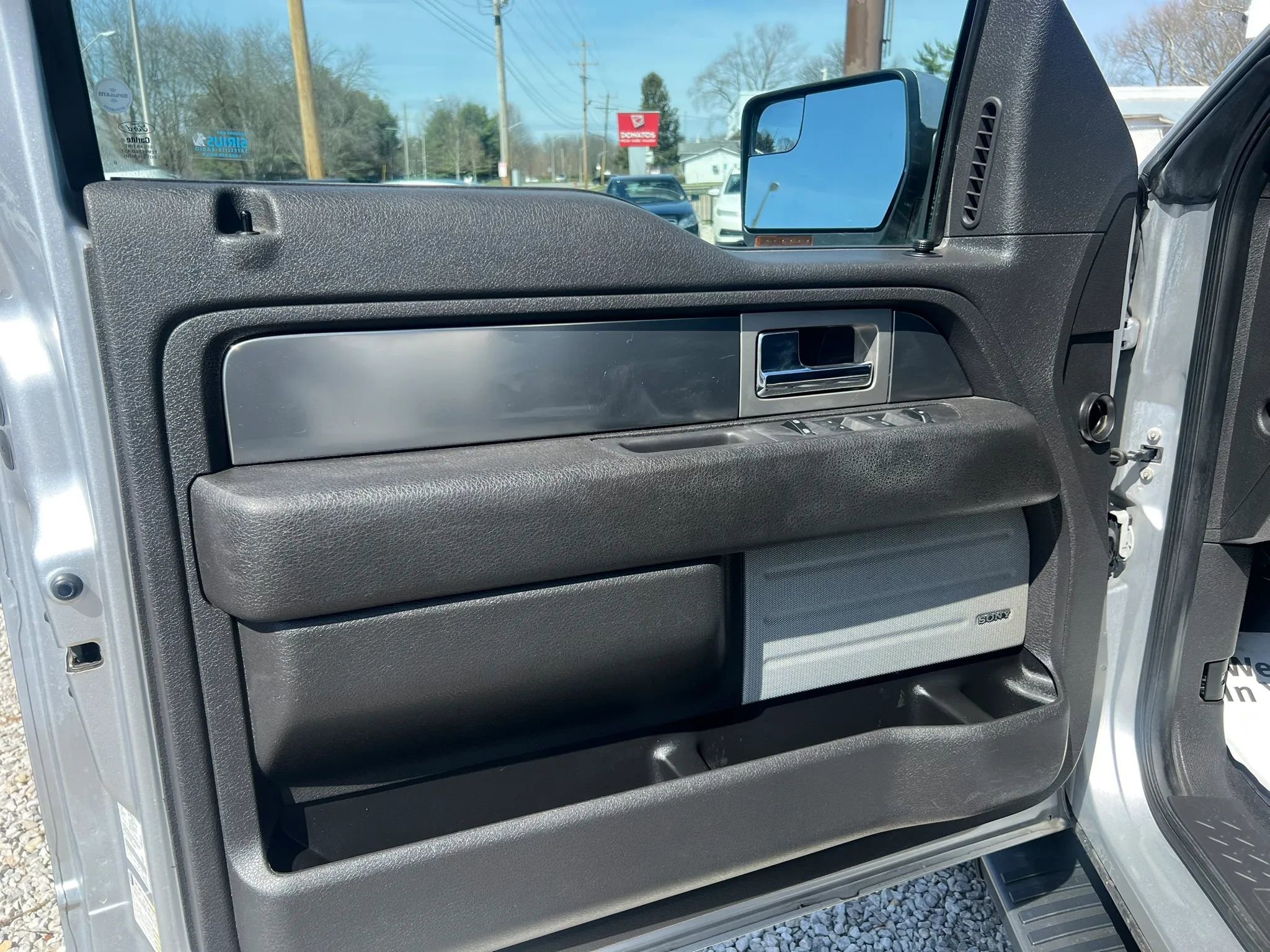 Used 2014 Ford F150 FX4 w/ Equipment Group 402A Luxury image 13