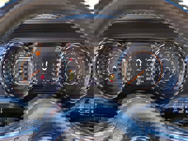 Used 2022 Jeep Wrangler Unlimited Sahara image 25