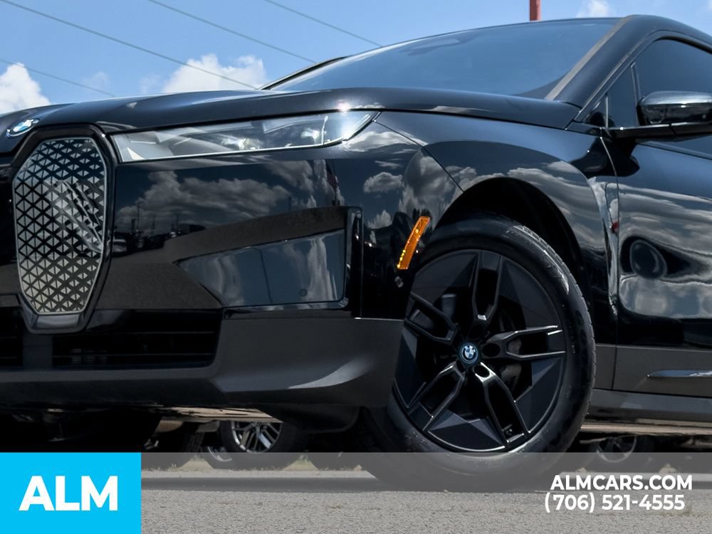 Used 2024 BMW iX xDrive50 w/ Convenience Package AWD/4WD image 11