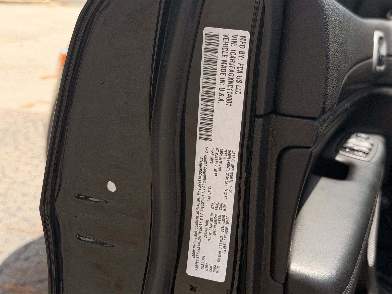 Used 2022 Jeep Grand Cherokee Laredo E AWD/4WD image 33