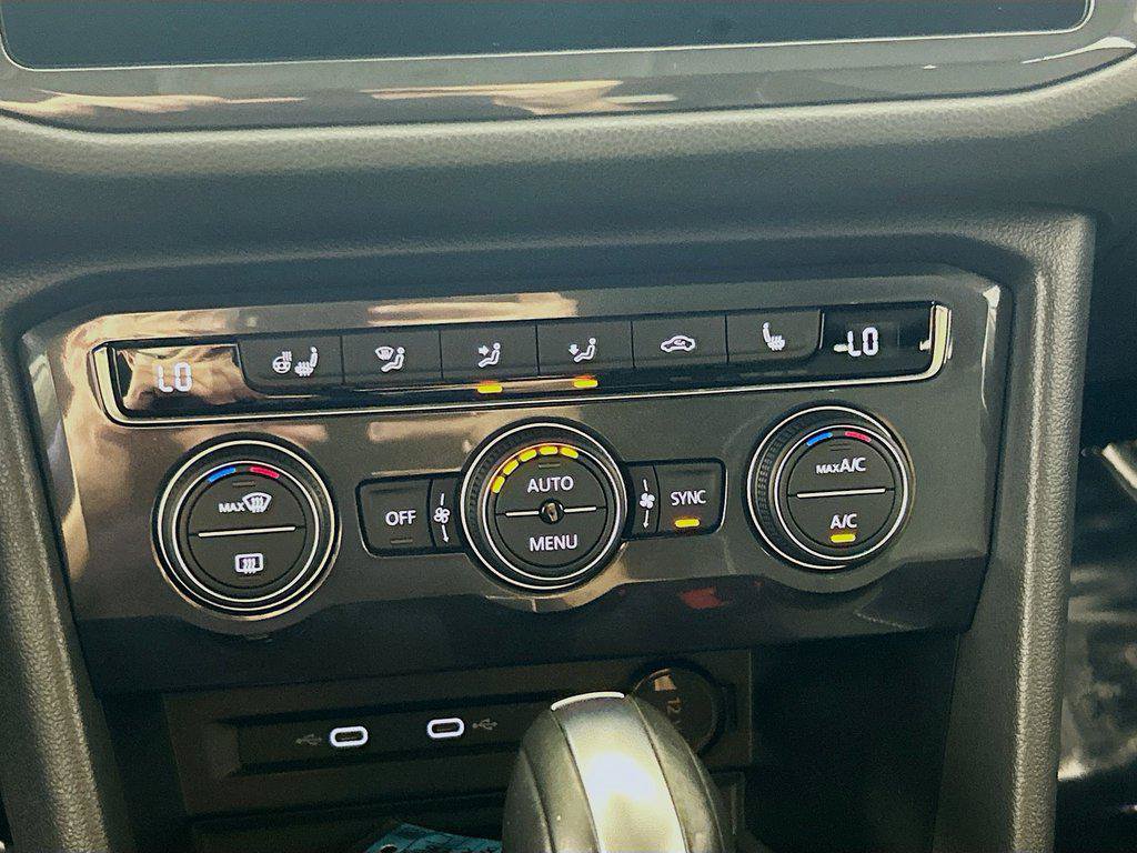 Certified 2021 Volkswagen Tiguan SEL AWD/4WD image 16