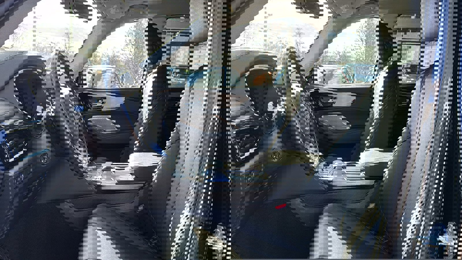 Used 2023 Acura MDX SH-AWD image 11