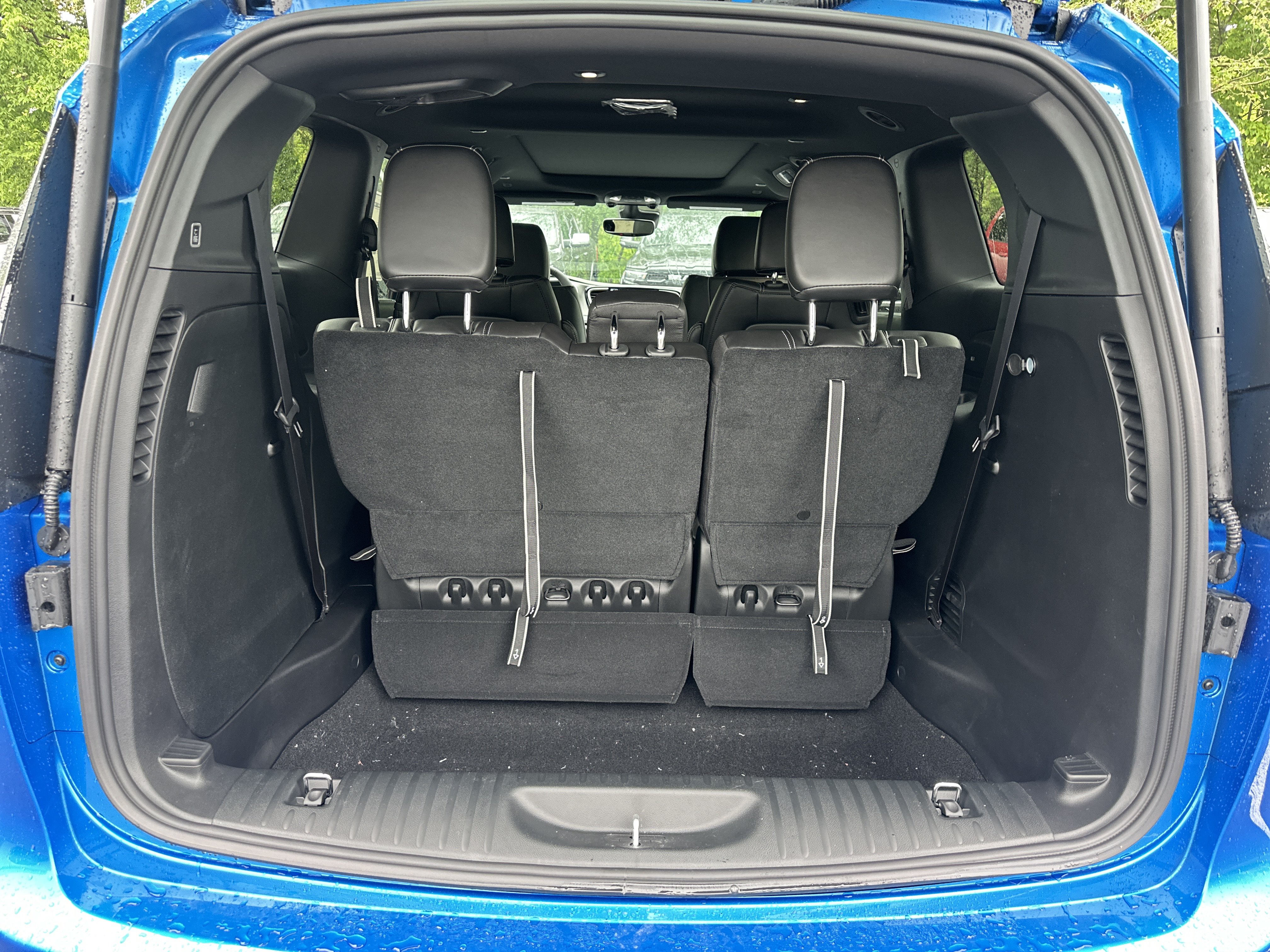 New 2027 Chrysler Pacifica Select FWD image 14