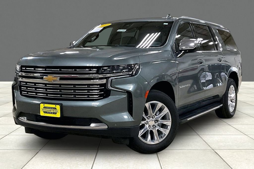 Used 2023 Chevrolet Suburban Premier AWD/4WD image 2