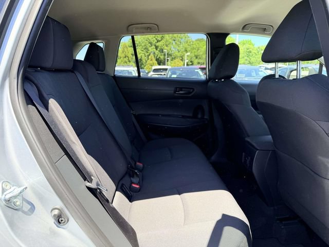 Used 2026 Toyota Corolla Cross LE FWD image 11