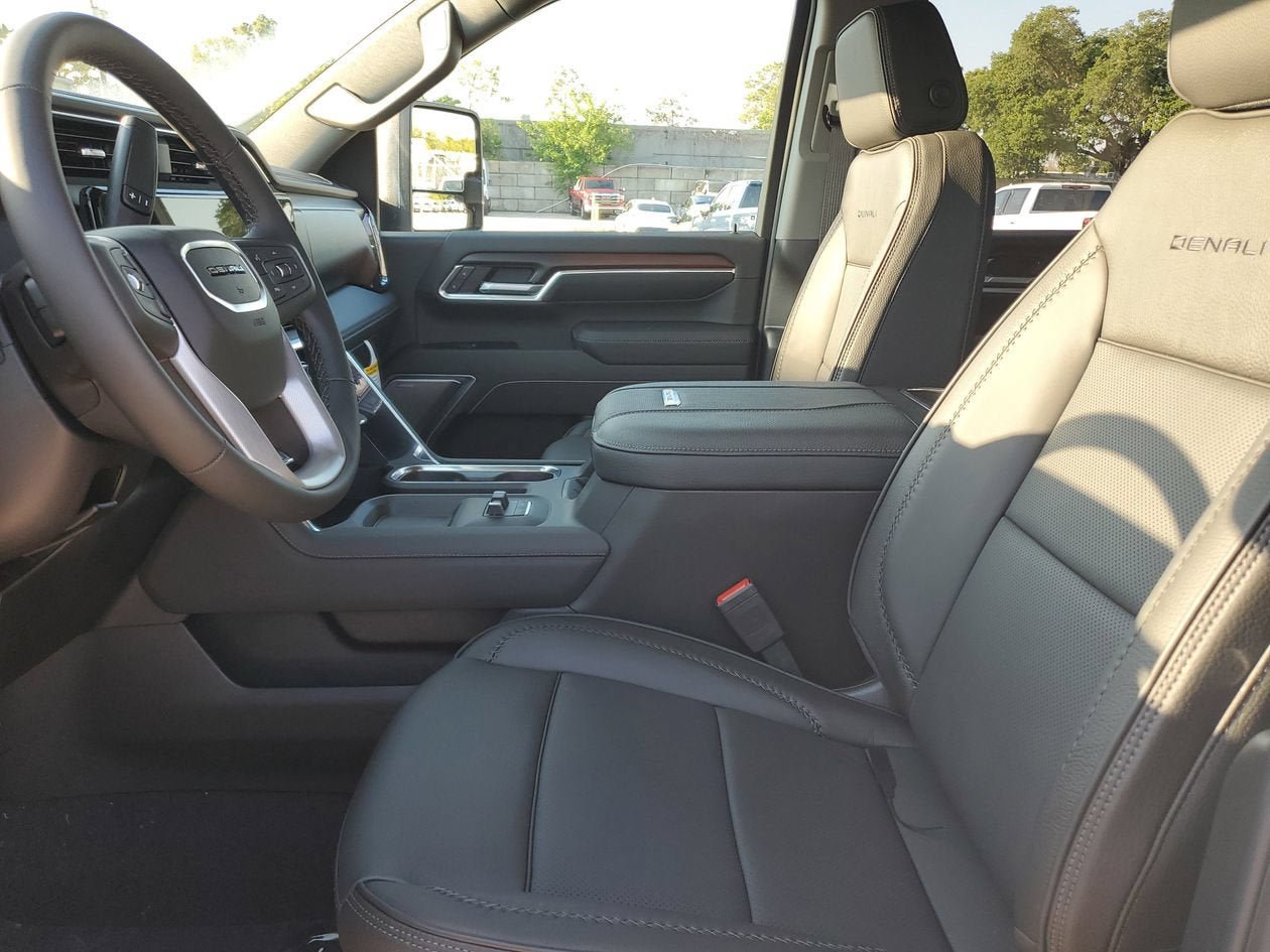 New 2026 GMC Sierra 2500 Denali w/ Denali Reserve Package AWD/4WD image 20