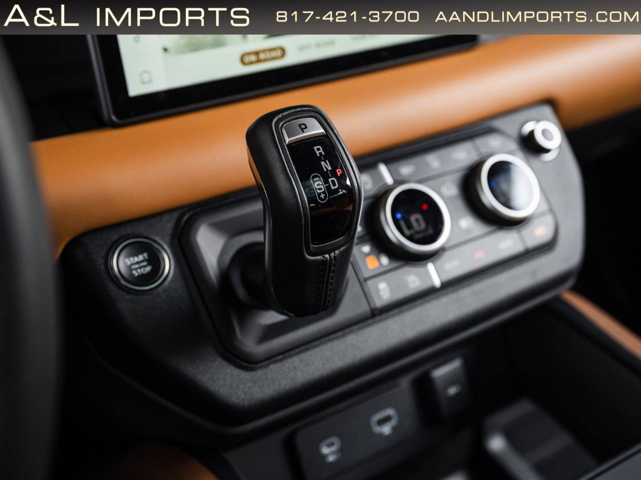 Used 2023 Land Rover Defender 110 X-Dynamic SE AWD/4WD image 12