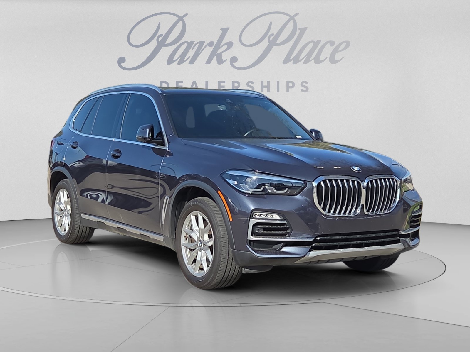 Used 2021 BMW X5 xDrive45e w/ Premium Package AWD/4WD image 7