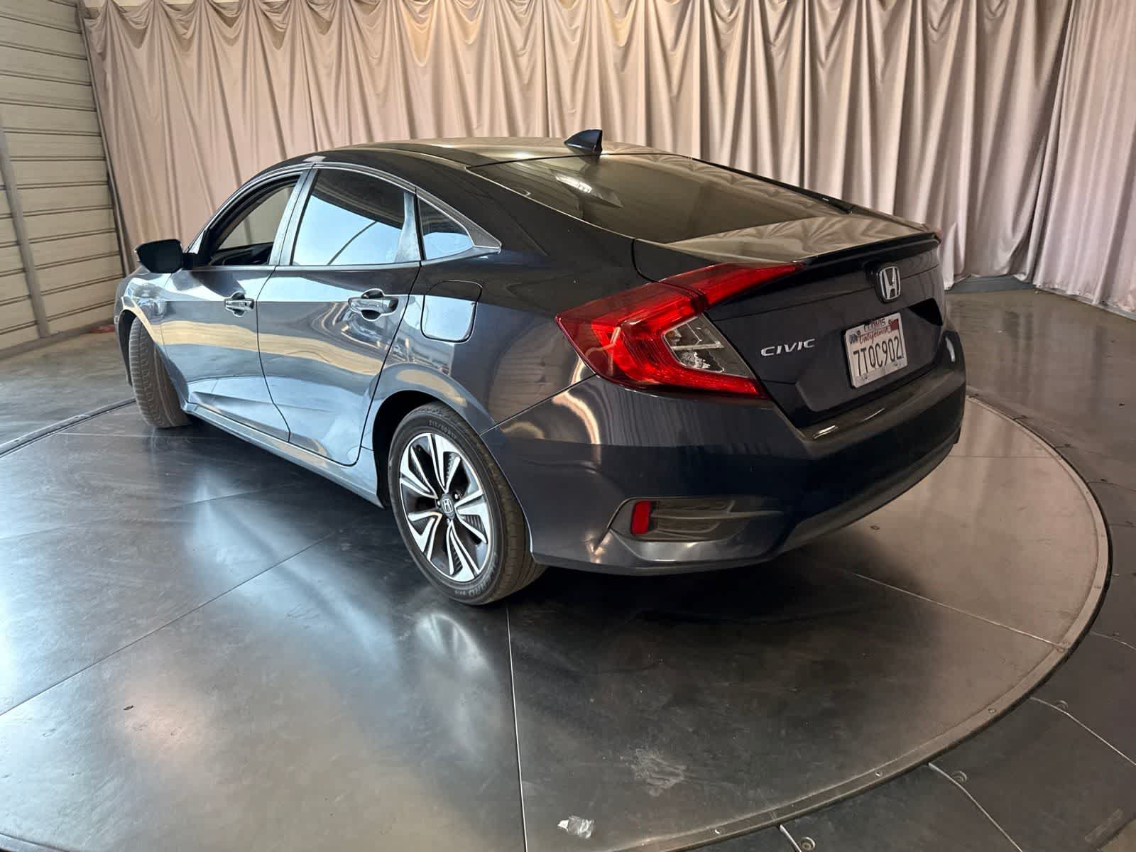 Used 2016 Honda Civic EX-T image 6