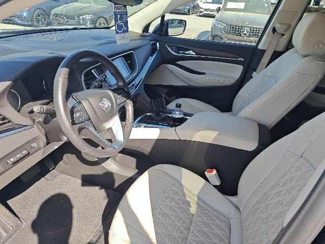 Used 2024 Buick Enclave Avenir image 22