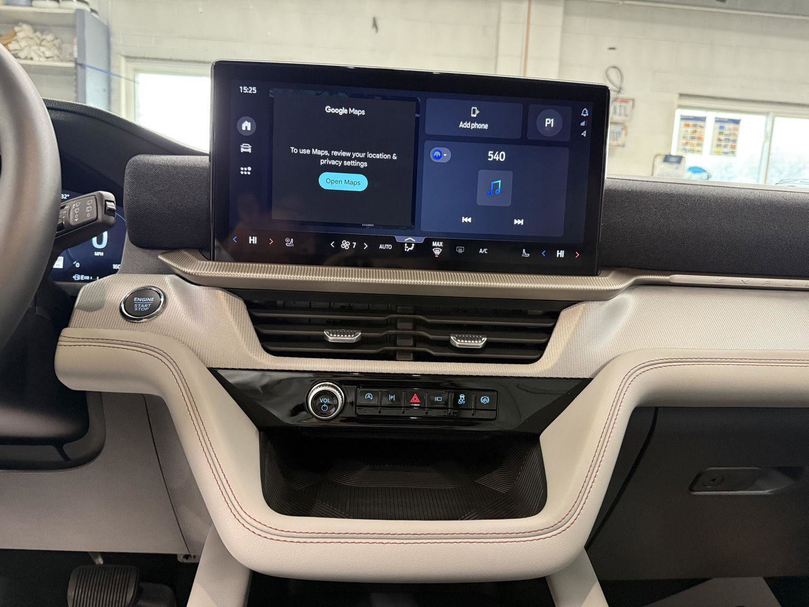 New 2026 Ford Explorer Active w/ Active Comfort Package image 16