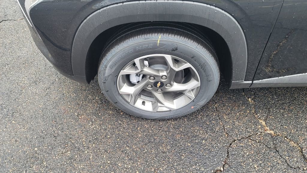 New 2026 Chevrolet Trax LT image 6