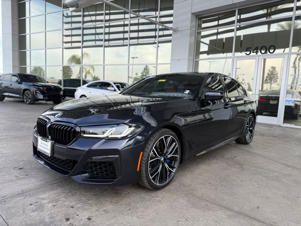 Used 2023 BMW 540i w/ M Sport Package image 1