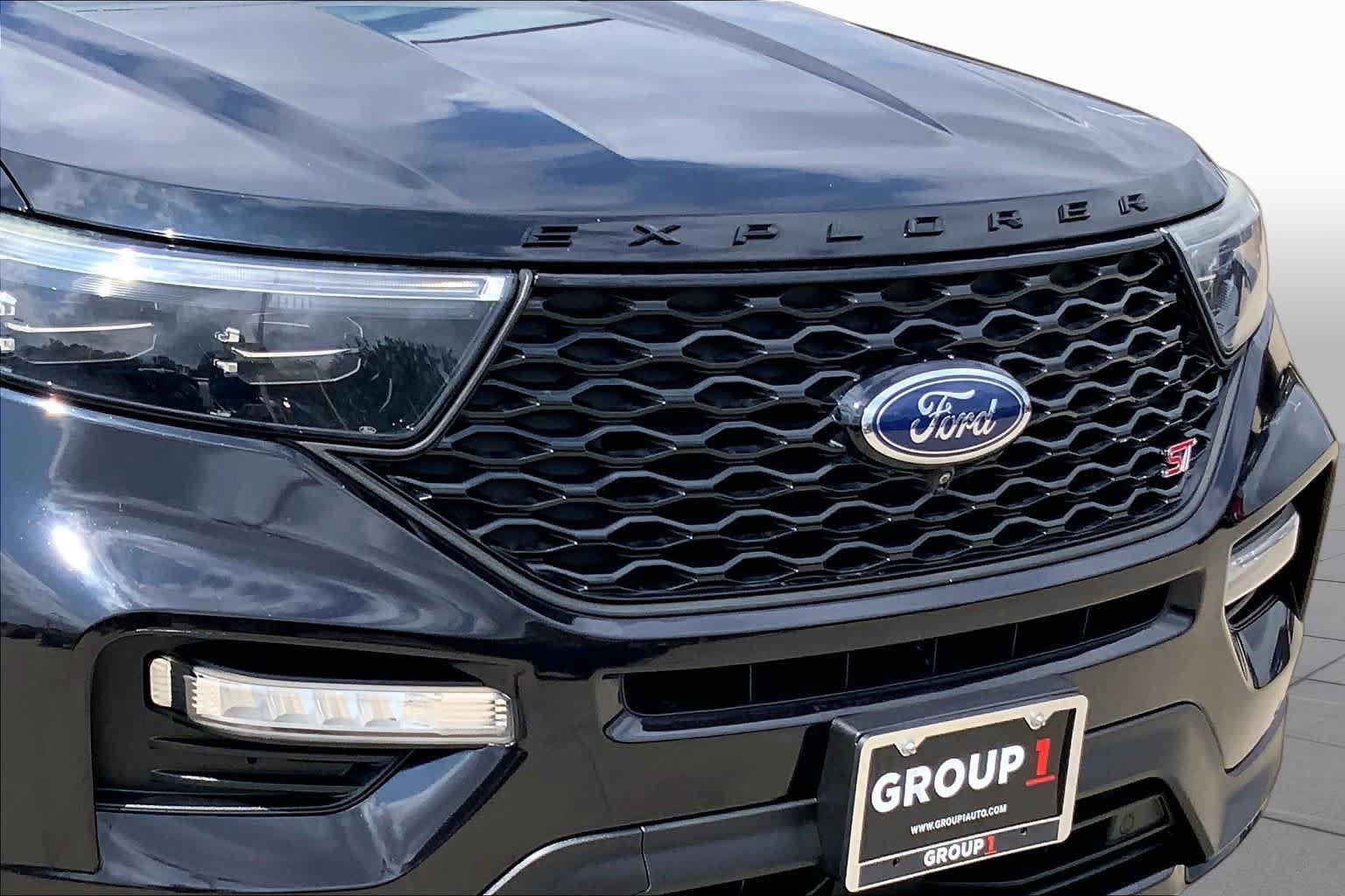 Used 2020 Ford Explorer ST w/ ST Street Pack AWD/4WD image 29