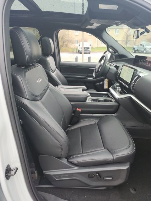 New 2025 Ford Expedition Platinum w/ Stealth Performance Package image 12