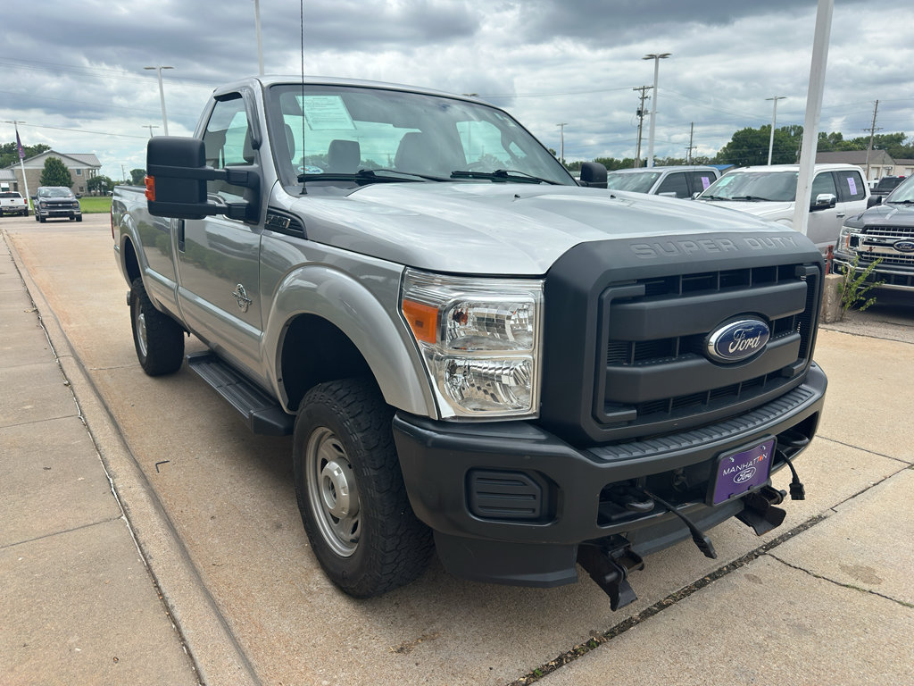 Used 2015 Ford F250 XL w/ Power Equipment Group AWD/4WD image 2