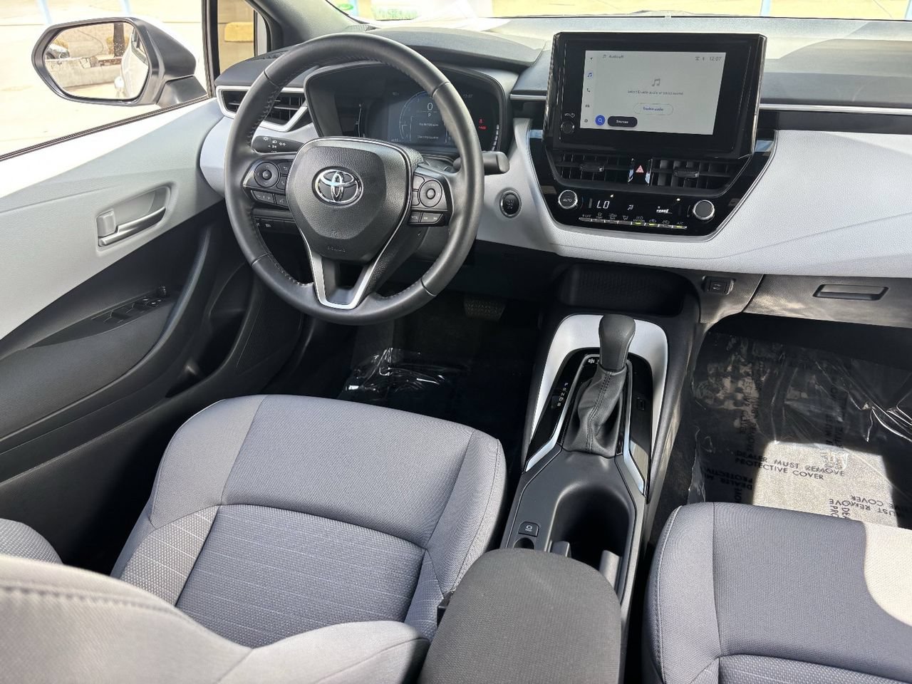 Used 2026 Toyota Corolla SE w/ Carpet Mat Package (TMS) FWD image 12