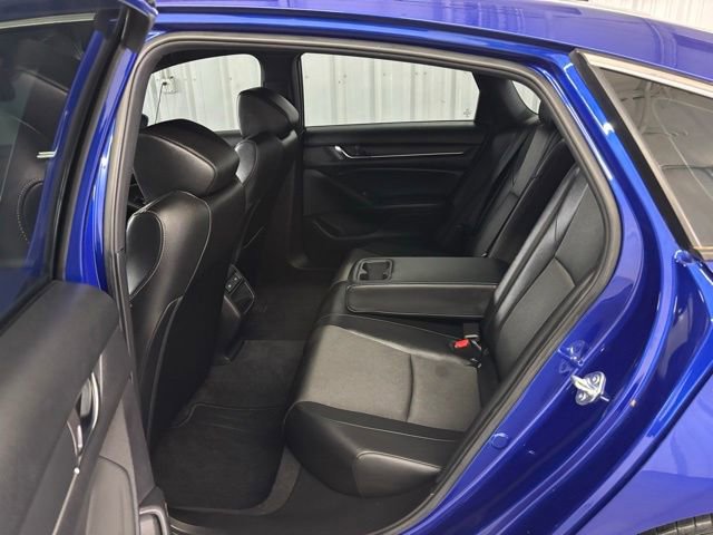 Used 2022 Honda Accord Sport image 11