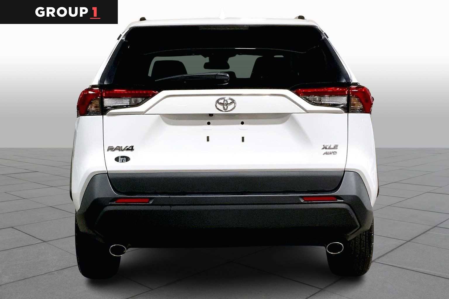 Used 2023 Toyota RAV4 XLE image 4