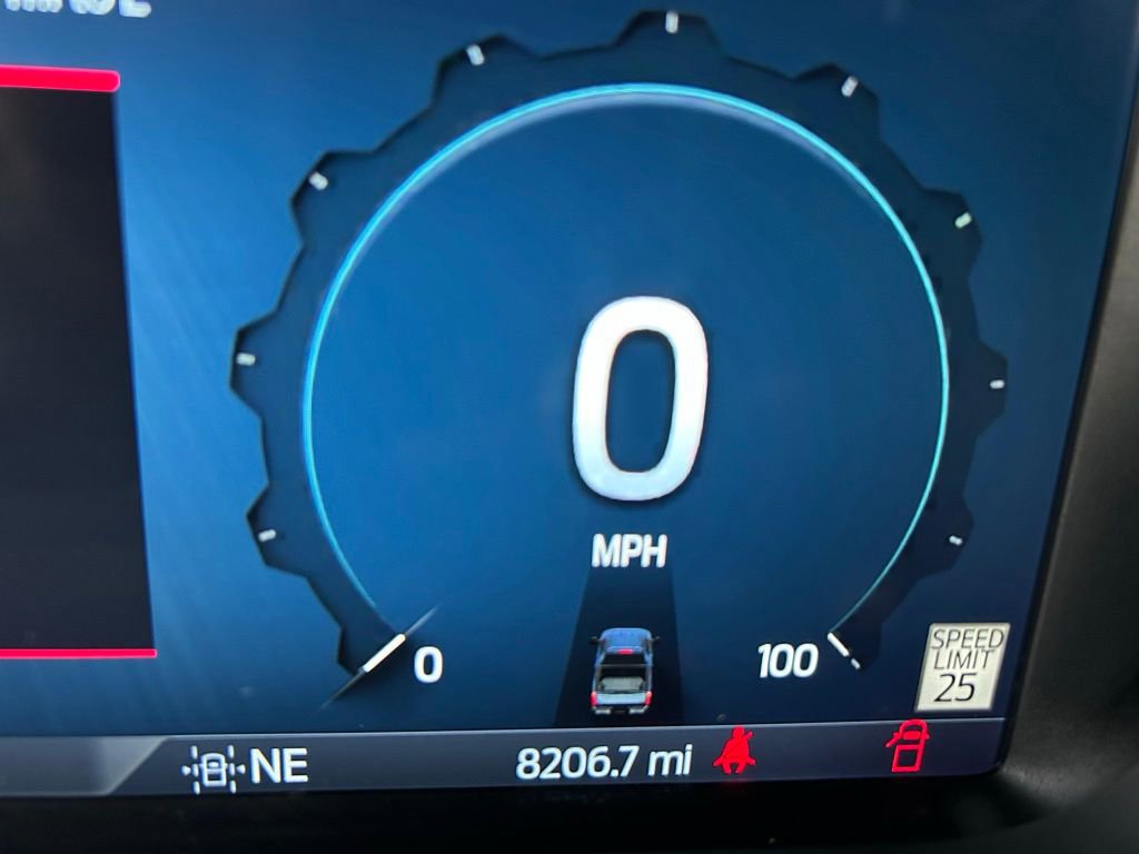 Used 2025 Ford F450 Platinum image 17