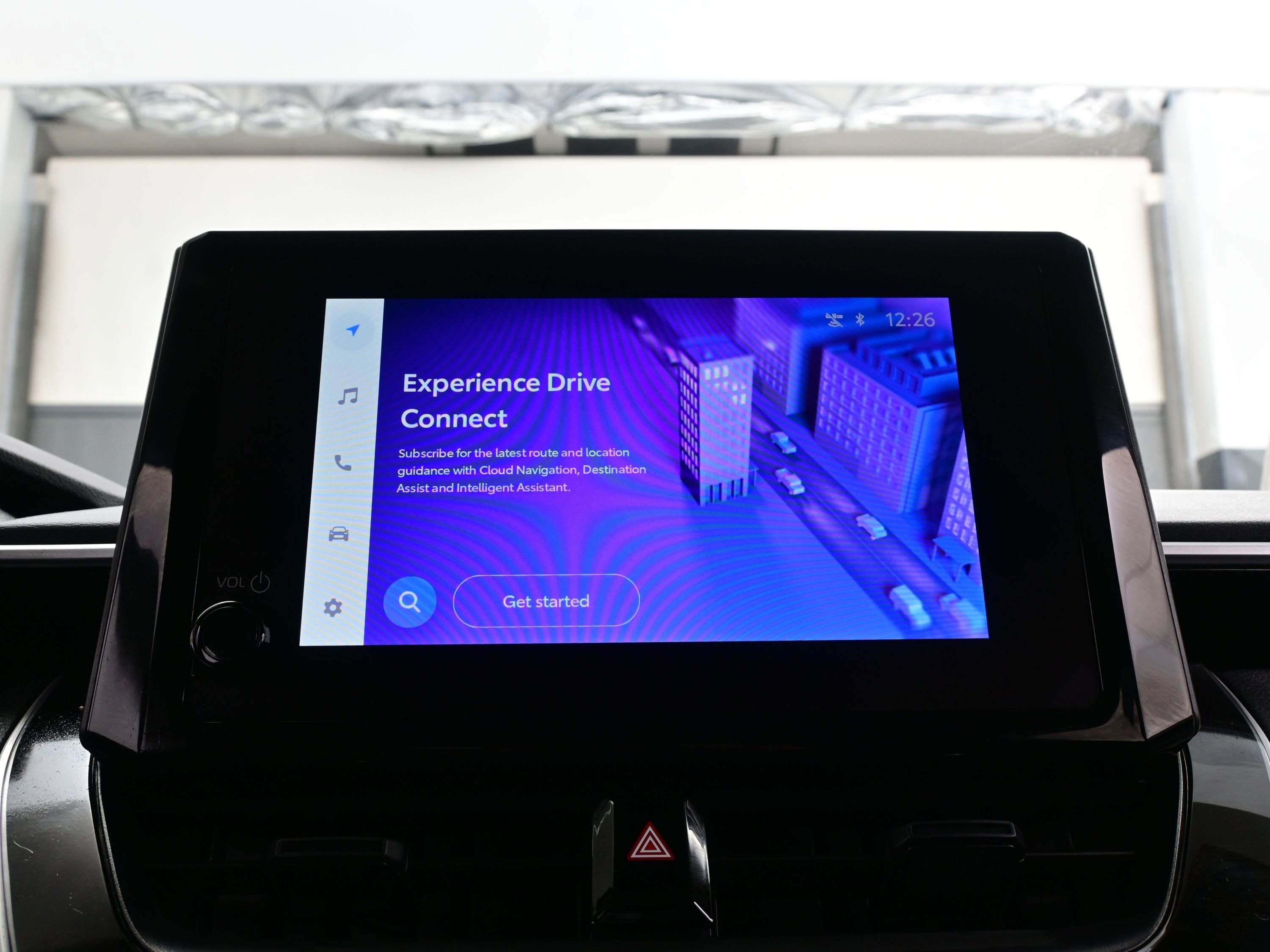 Used 2025 Toyota Corolla LE w/ LE Premium Package image 18