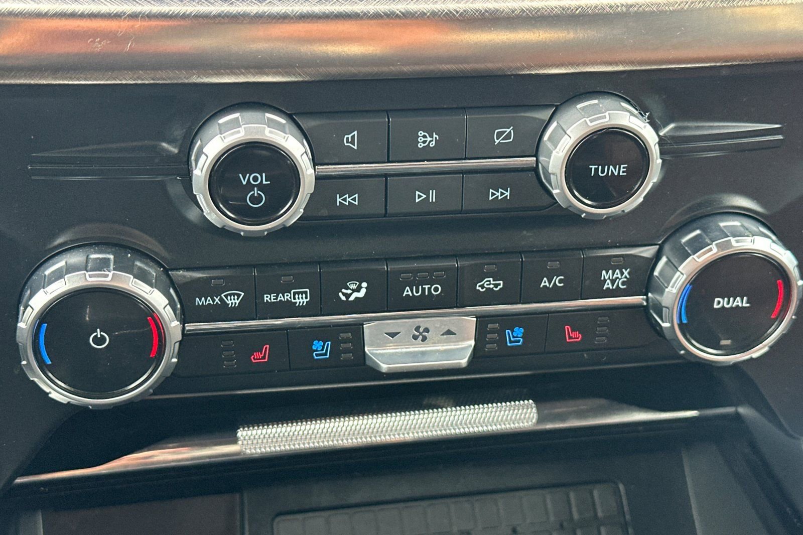 Certified 2023 Ford F150 King Ranch w/ Equipment Group 601A High image 19